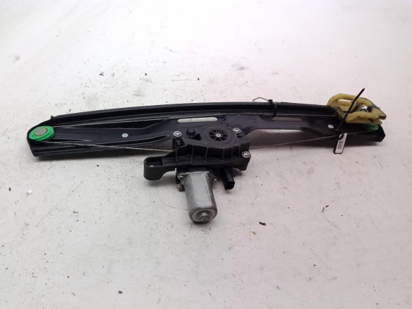 0000052127979 ELEVALUNAS PUERTA LAT DEL DER FIAT TIPO Fastback (357_)|Desguaces La Cabaña