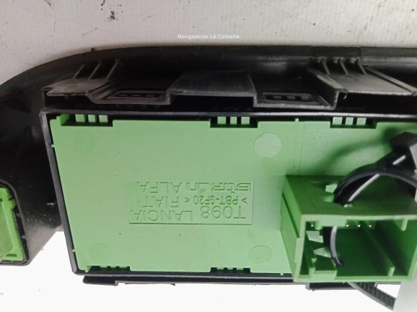 0000735631478 MANDO ELEVALUNAS PUERTA LAT DEL IZQ FIAT TIPO Fastback (357_)|Desguaces La Cabaña