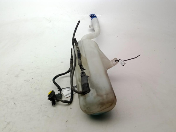 0000052031764 BOTE LIMPIAPARABRISAS FIAT TIPO Fastback (357_)|Desguaces La Cabaña
