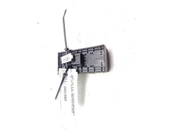 8K0959851D V10 MANDO ELEVALUNAS PUERTA LAT DEL IZQ AUDI A4 (8K2, B8)|Desguaces La Cabaña