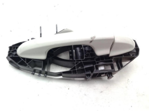 2126416 MANILLA PUERTA LAT DEL DER EXT FORD PUMA|Desguaces La Cabaña