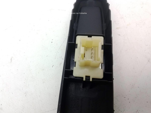 809603269R MANDO ELEVALUNAS PUERTA LAT DEL DER RENAULT CLIO IV (BH_)|Desguaces La Cabaña