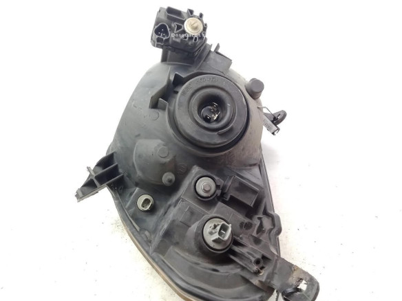 8110542250 FARO DERECHO TOYOTA RAV 4 II (_A2_)|Desguaces La Cabaña