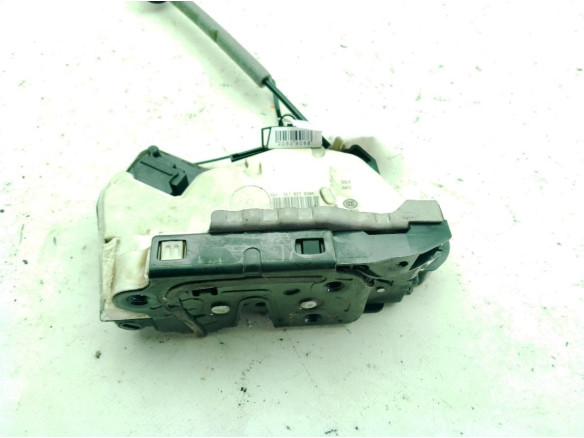 5TB837015E CERRADURA PUERTA LAT DEL IZQ SKODA RAPID (NH3)|Desguaces La Cabaña