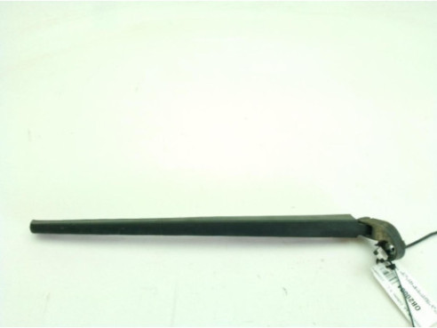 BRAZO LIMPIAPARABRISAS TRA PORTÓN AUDI A3 (8P1)|Desguaces La Cabaña