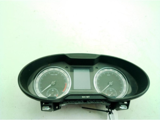 5E0807221P PARAGOLPES DEL SKODA OCTAVIA III Combi (5E5)|Desguaces La Cabaña