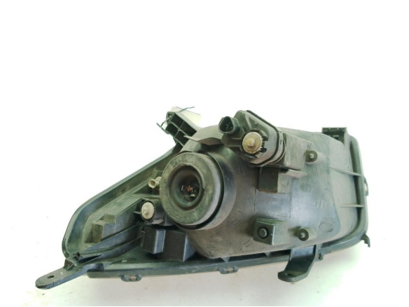 8111042160 FARO DERECHO TOYOTA RAV 4 II (_A2_)|Desguaces La Cabaña