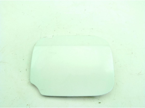 788304589R TAPA COMBUSTIBLE DACIA SANDERO II|Desguaces La Cabaña