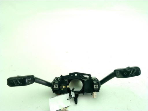 5E0807221P PARAGOLPES DEL SKODA OCTAVIA III Combi (5E5)|Desguaces La Cabaña