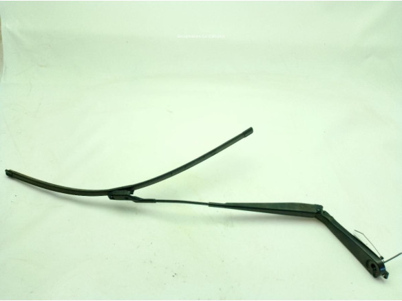 T4N1182 BRAZO LIMPIAPARABRISAS DEL IZQ JAGUAR XE (X760)|Desguaces La Cabaña