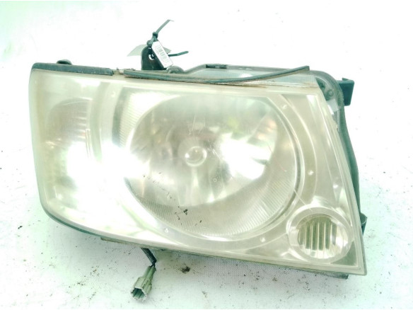 FARO DERECHO NISSAN PATROL GR V Wagon (Y61)|Desguaces La Cabaña