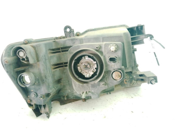 FARO IZQUIERDO NISSAN PATROL GR V Wagon (Y61)|Desguaces La Cabaña