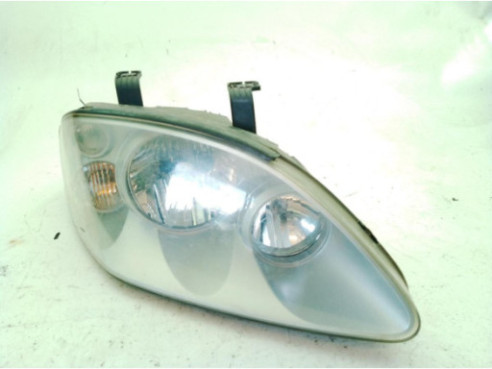 FARO DERECHO SSANGYONG RODIUS|Desguaces La Cabaña