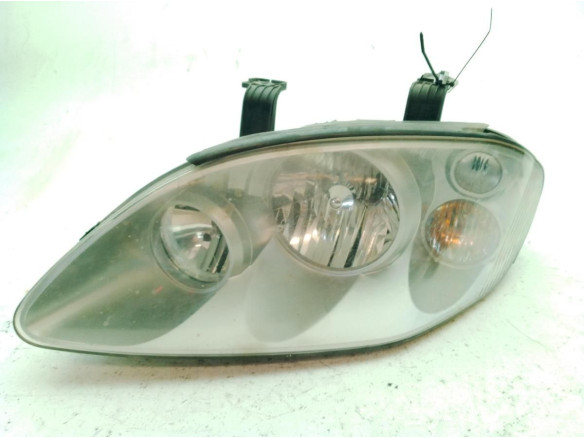 FARO IZQUIERDO SSANGYONG RODIUS|Desguaces La Cabaña