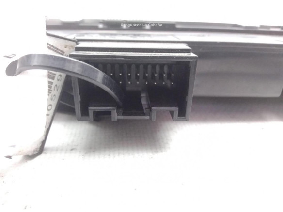 8V0925301AB INTERRUPTOR WARNING AUDI A3 Sportback (8VA, 8VF) |Desguaces La Cabaña