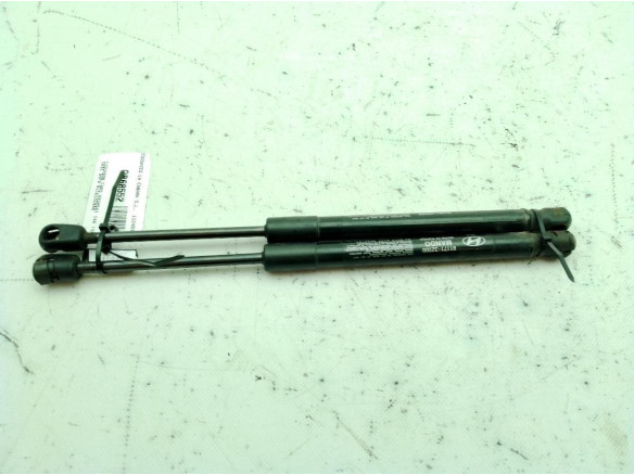 811613Z000 AMORTIGUADOR CAPO HYUNDAI i40 (VF)|Desguaces La Cabaña
