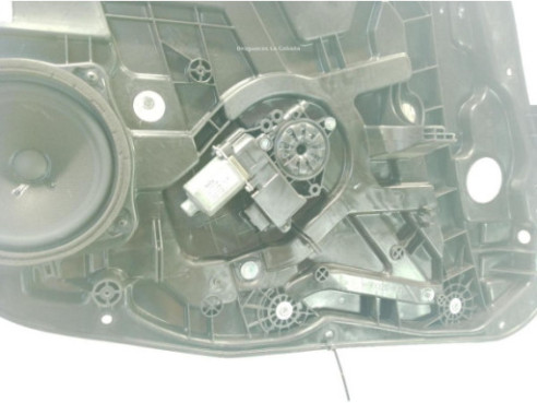 824713Z000 ELEVALUNAS PUERTA LAT DEL IZQ HYUNDAI i40 (VF)|Desguaces La Cabaña