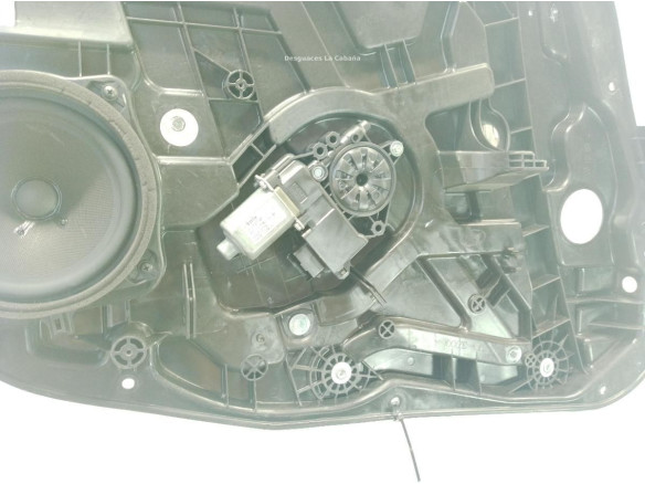 824713Z000 ELEVALUNAS PUERTA LAT DEL IZQ HYUNDAI i40 (VF)|Desguaces La Cabaña