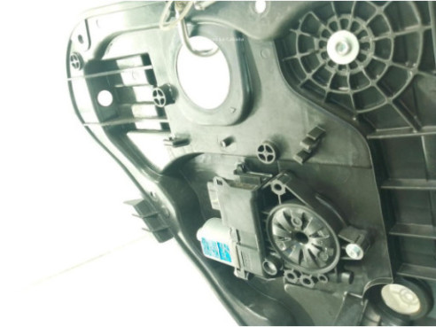 834713Z000 ELEVALUNAS PUERTA LAT TRA IZQ HYUNDAI i40 (VF)|Desguaces La Cabaña
