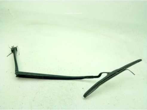 983213Z900 BRAZO LIMPIAPARABRISAS DEL DER HYUNDAI i40 (VF)|Desguaces La Cabaña