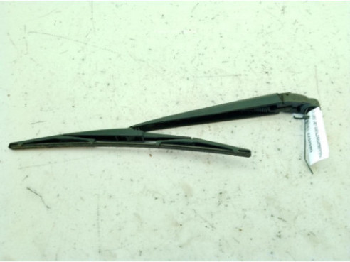 TERCERA LUZ DE FRENO MAZDA 6 Ranchera familiar (GH)|Desguaces La Cabaña 2