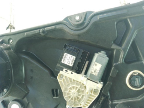 5K1837729N ELEVALUNAS PUERTA LAT DEL IZQ VW GOLF VI (5K1)|Desguaces La Cabaña