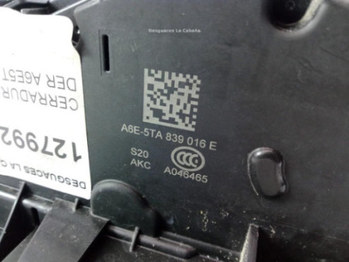 5TA839016E CERRADURA PUERTA LAT TRA DER SKODA KAROQ (NU7) |Desguaces La Cabaña