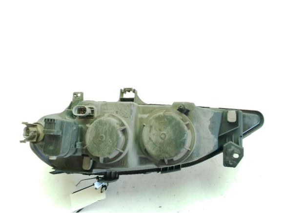 7700427870G FARO DERECHO RENAULT MEGANE I Classic (LA0/1_)|Desguaces La Cabaña