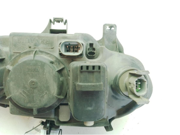 7700427874G FARO IZQUIERDO RENAULT MEGANE I Classic (LA0/1_)|Desguaces La Cabaña