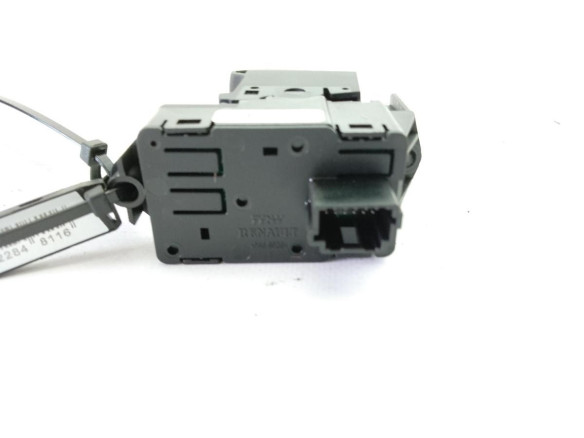 363210006R INTERRUPTOR FRENO MANO ELECTRICO RENAULT MEGANE III Fastback (BZ0_)|Desguaces La Cabaña