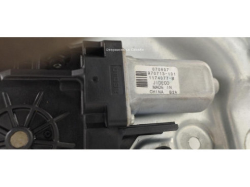 970713101 ELEVALUNAS PUERTA LAT DEL IZQ VOLVO XC70 II (136) |Desguaces La Cabaña