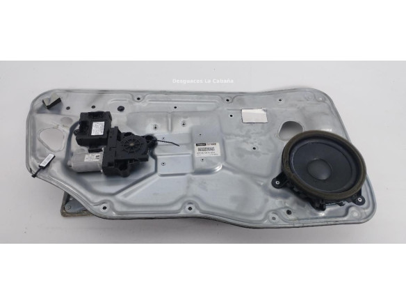 970713101 ELEVALUNAS PUERTA LAT DEL IZQ VOLVO XC70 II (136) |Desguaces La Cabaña