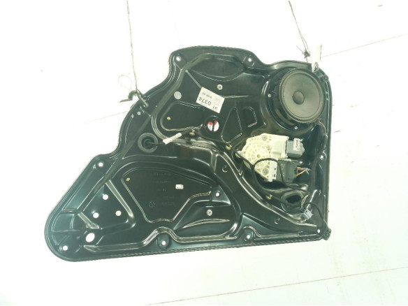 974226320 ELEVALUNAS PUERTA LAT TRA DER VW PASSAT Variant (365)|Desguaces La Cabaña