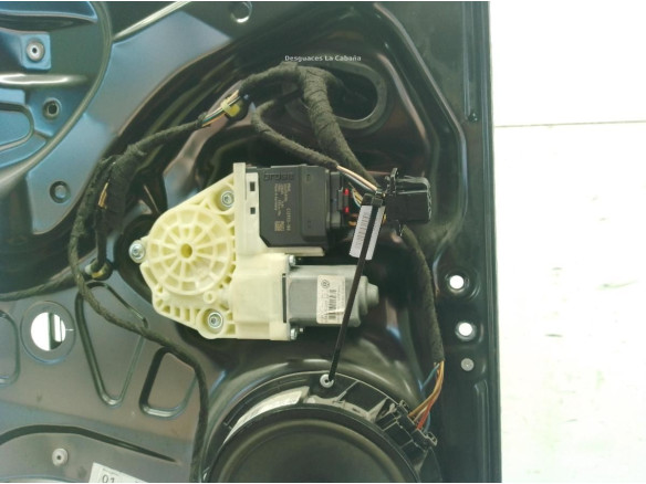 974225320 ELEVALUNAS PUERTA LAT TRA IZQ VW PASSAT Variant (365)|Desguaces La Cabaña