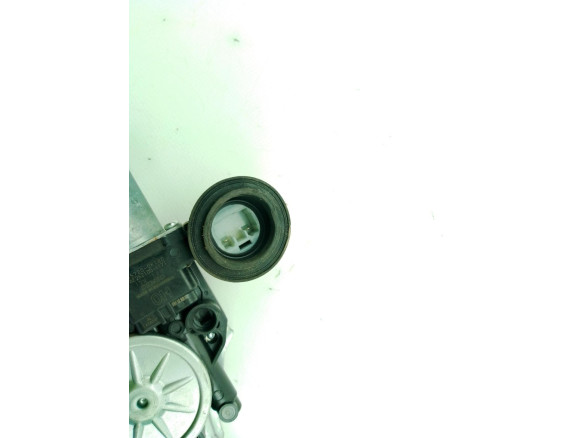 857200K180 ELEVALUNAS PUERTA LAT TRA DER TOYOTA HILUX VIII Pick-up (_N1_)|Desguaces La Cabaña