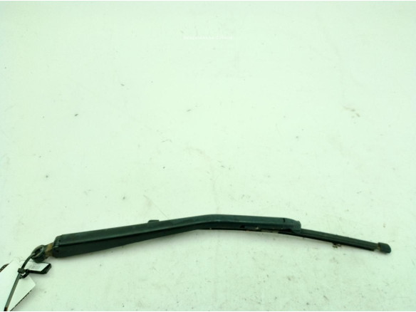 61629449913  BRAZO LIMPIAPARABRISAS TRA PORTÓN BMW 1 (E87)|Desguaces La Cabaña