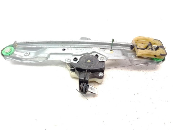BM51A27000BE ELEVALUNAS PUERTA LAT TRA DER FORD FOCUS III|Desguaces La Cabaña