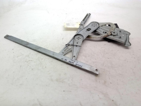 807303972R ELEVALUNAS PUERTA LAT DEL DER RENAULT MEGANE III Fastback (BZ0_)|Desguaces La Cabaña