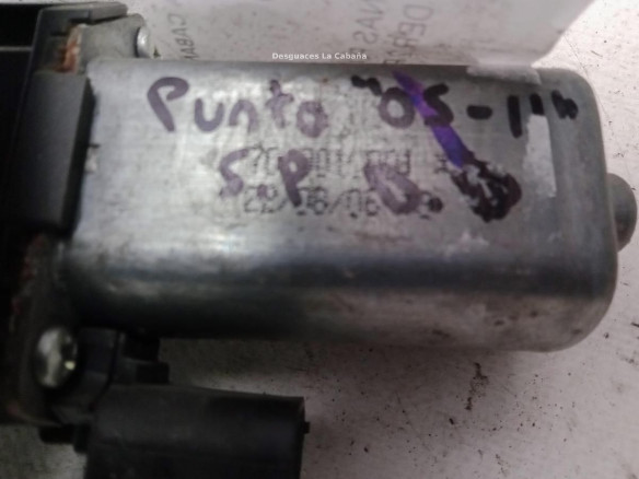 ELEVALUNAS PUERTA LAT DEL DER FIAT GRANDE PUNTO (199_)|Desguaces La Cabaña