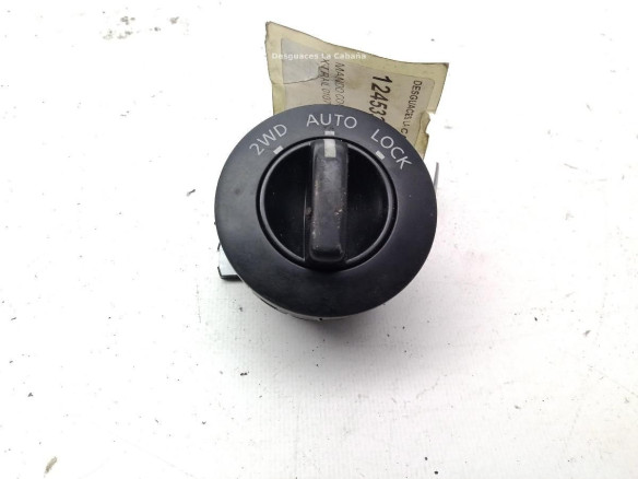 INTERRUPTOR CONTROL TRACCION NISSAN X-TRAIL (T30)|Desguaces La Cabaña