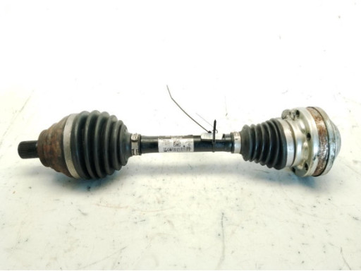 5E0807221P PARAGOLPES DEL SKODA OCTAVIA III Combi (5E5)|Desguaces La Cabaña