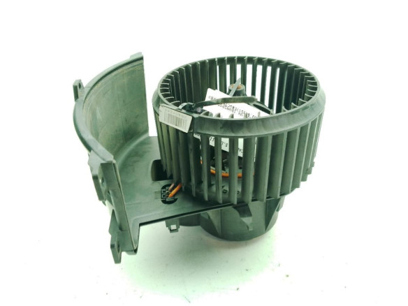 7E5820021 MOTOR CALEFACCION VW TRANSPORTER V Autobús (7HB, 7HJ, 7EB, 7EJ, 7EF, 7EG, 7HF, 7E|Desguaces La Cabaña
