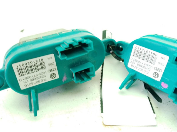 7L0907521B RESISTENCIA CALEFACCION VW TRANSPORTER V Autobús (7HB, 7HJ, 7EB, 7EJ, 7EF, 7EG, 7HF, 7E|Desguaces La Cabaña