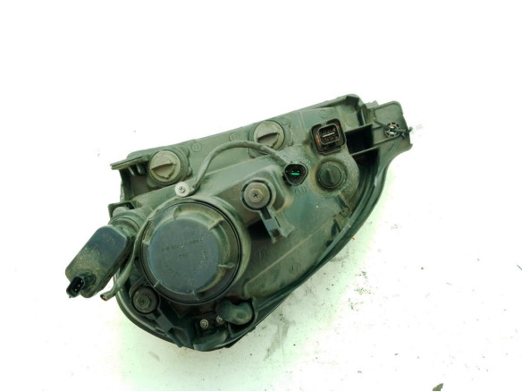 921022EXXX FARO DERECHO HYUNDAI TUCSON (JM)|Desguaces La Cabaña