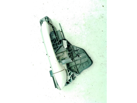 MANILLA PUERTA LAT DEL DER EXT MERCEDES BENZ CLASE B (W245)|Desguaces La Cabaña