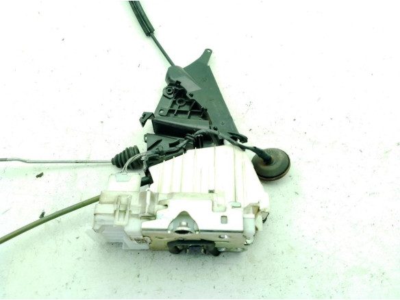 CERRADURA PUERTA LAT TRA DER MERCEDES BENZ CLASE B (W245)|Desguaces La Cabaña