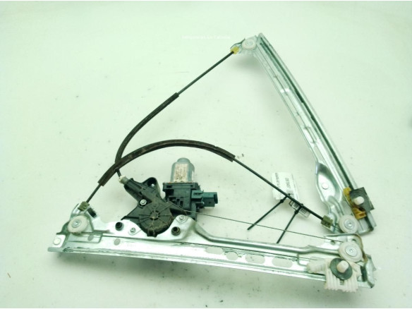 807213056R  ELEVALUNAS PUERTA LAT DEL IZQ RENAULT MEGANE IV (B9A/M_)|Desguaces La Cabaña