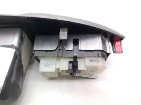 MANDO ELEVALUNAS PUERTA LAT TRA IZQ RENAULT CLIO IV Grandtour (KH_) |Desguaces La Cabaña