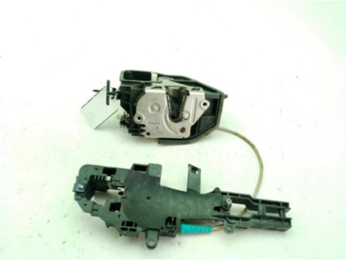 7167076 CERRADURA PUERTA LAT TRA DER BMW 1 (E87)|Desguaces La Cabaña