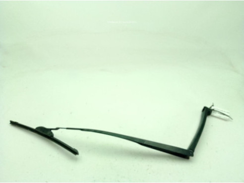 BRAZO LIMPIAPARABRISAS DEL DER HYUNDAI i30 (GD)|Desguaces La Cabaña